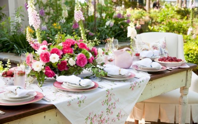 Decorar la mesa en el día de la madre