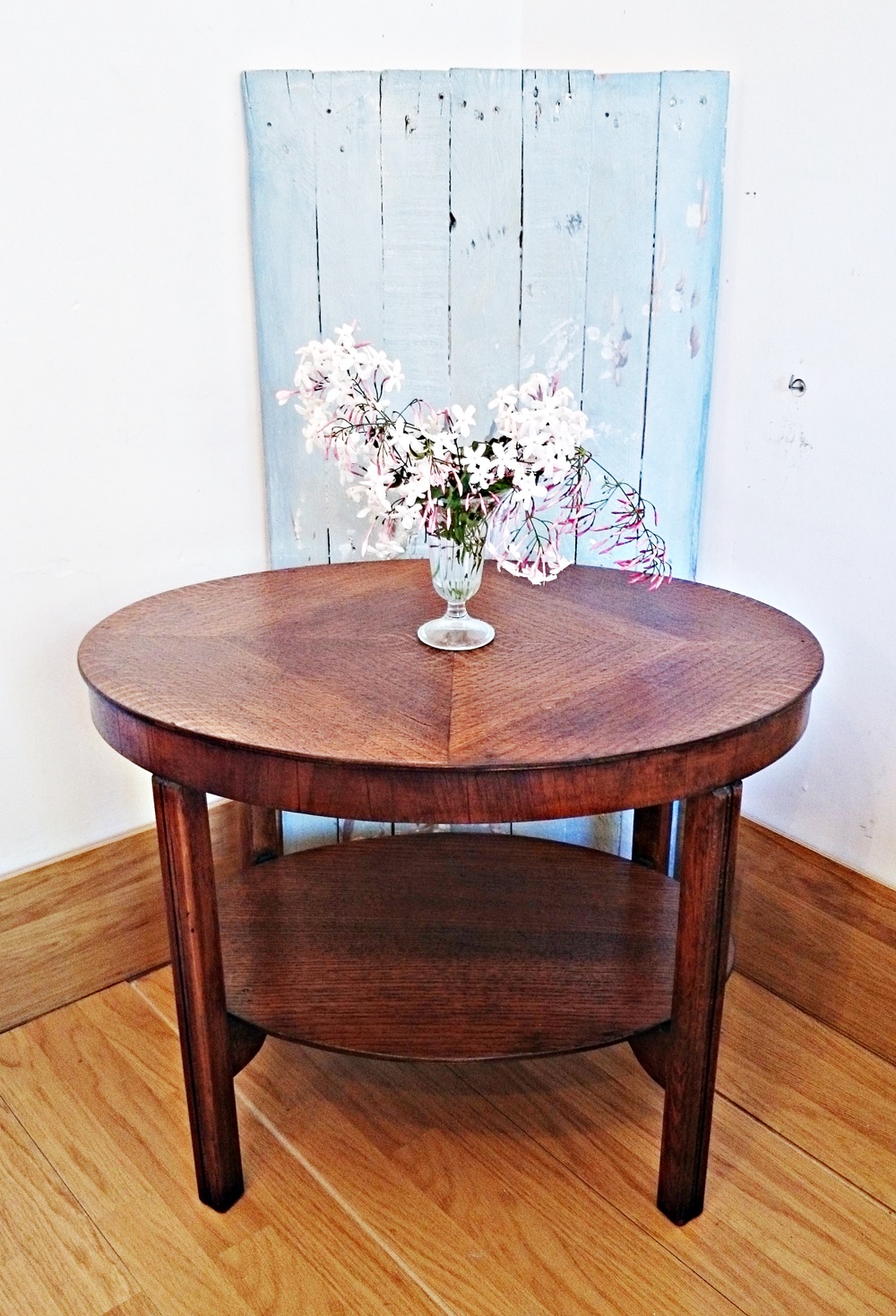 Mesa auxiliar vintage ovalada/Vintage oval coffee table | Bohemian and Chic
