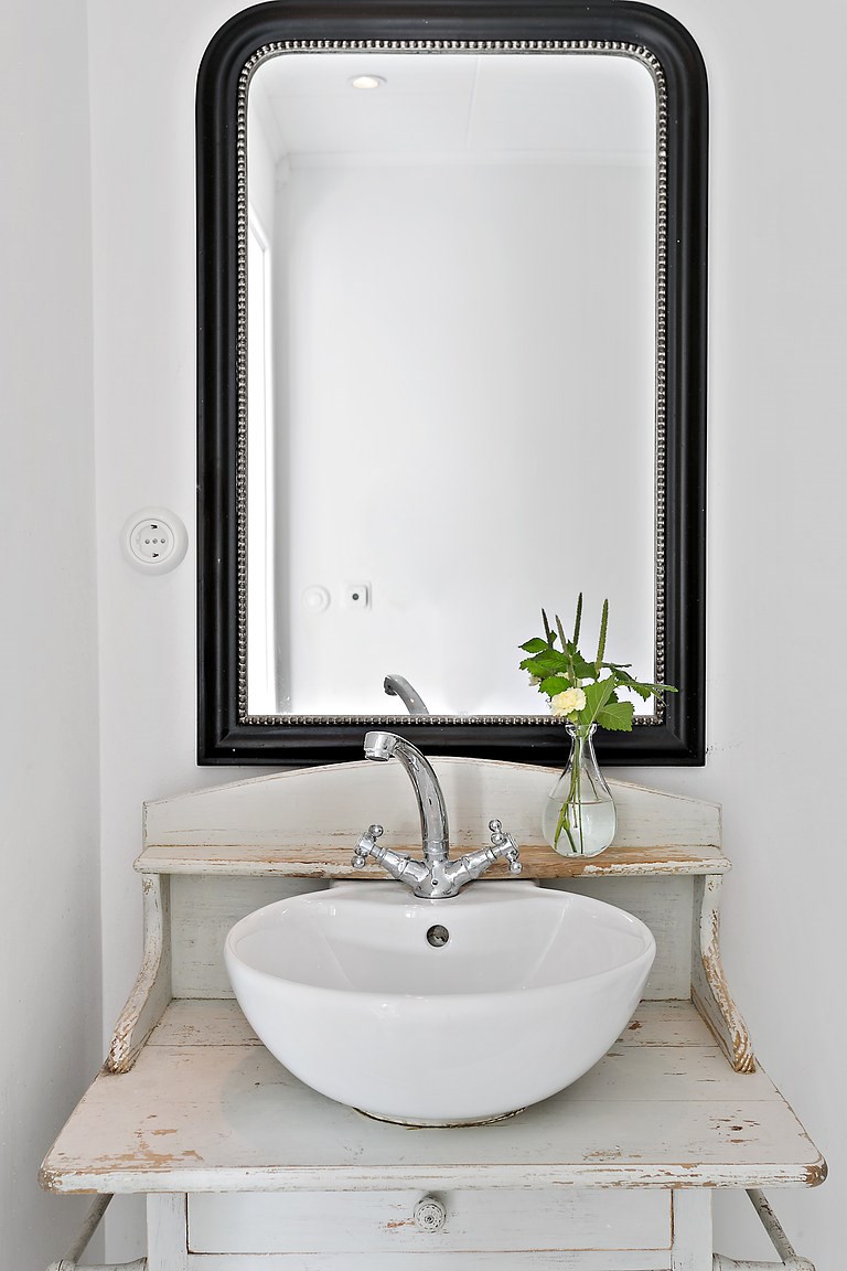 Una casa de estilo nórdico con toques rústicos