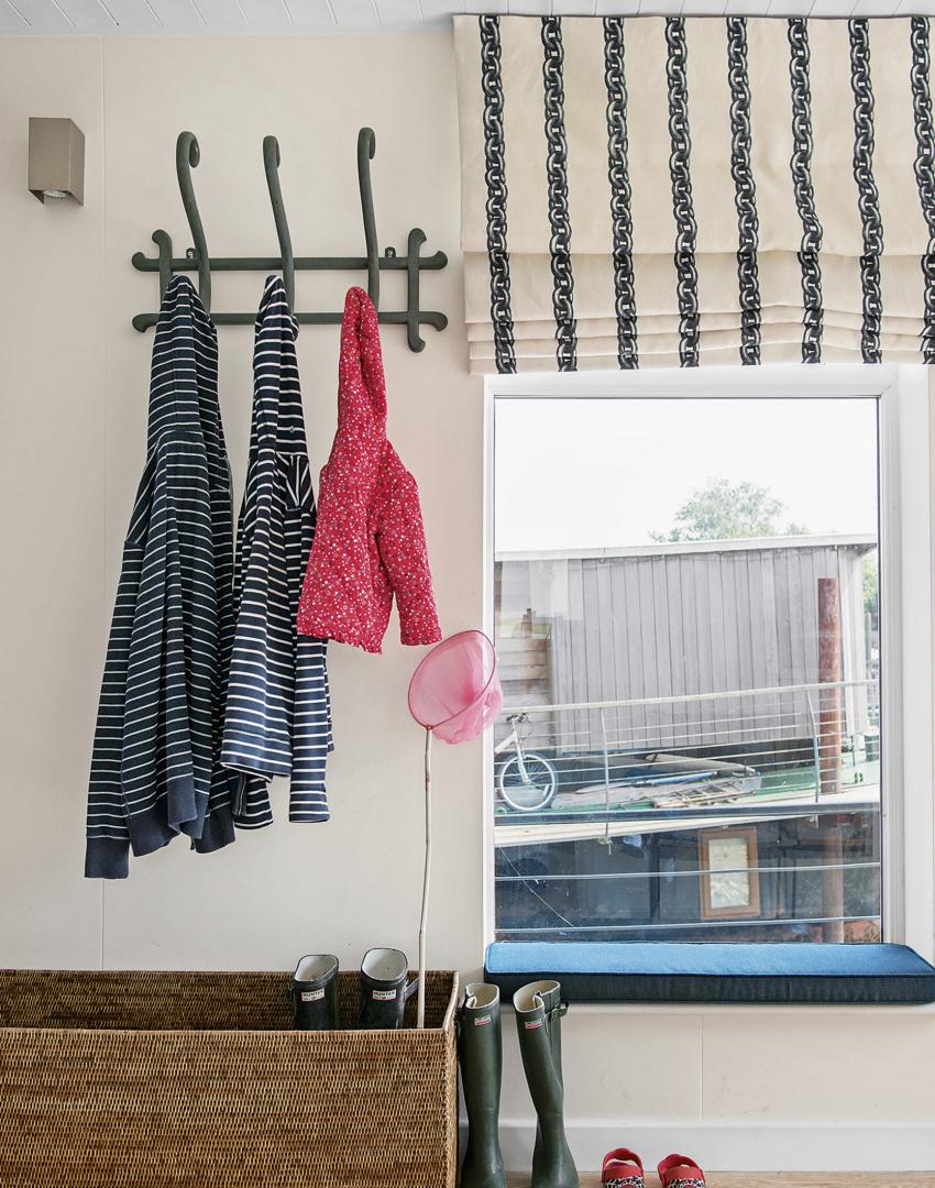 ​​​​Una encantadora casa flotante