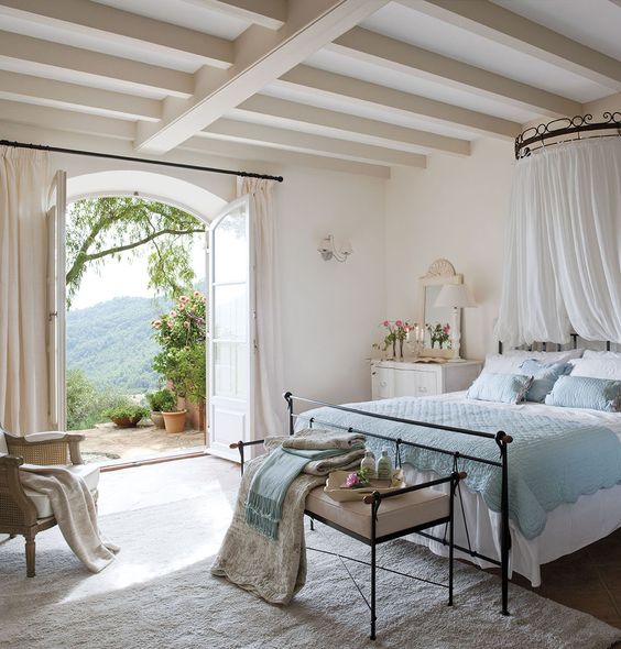 Una hermosa casa de estilo afrancesado en Málaga