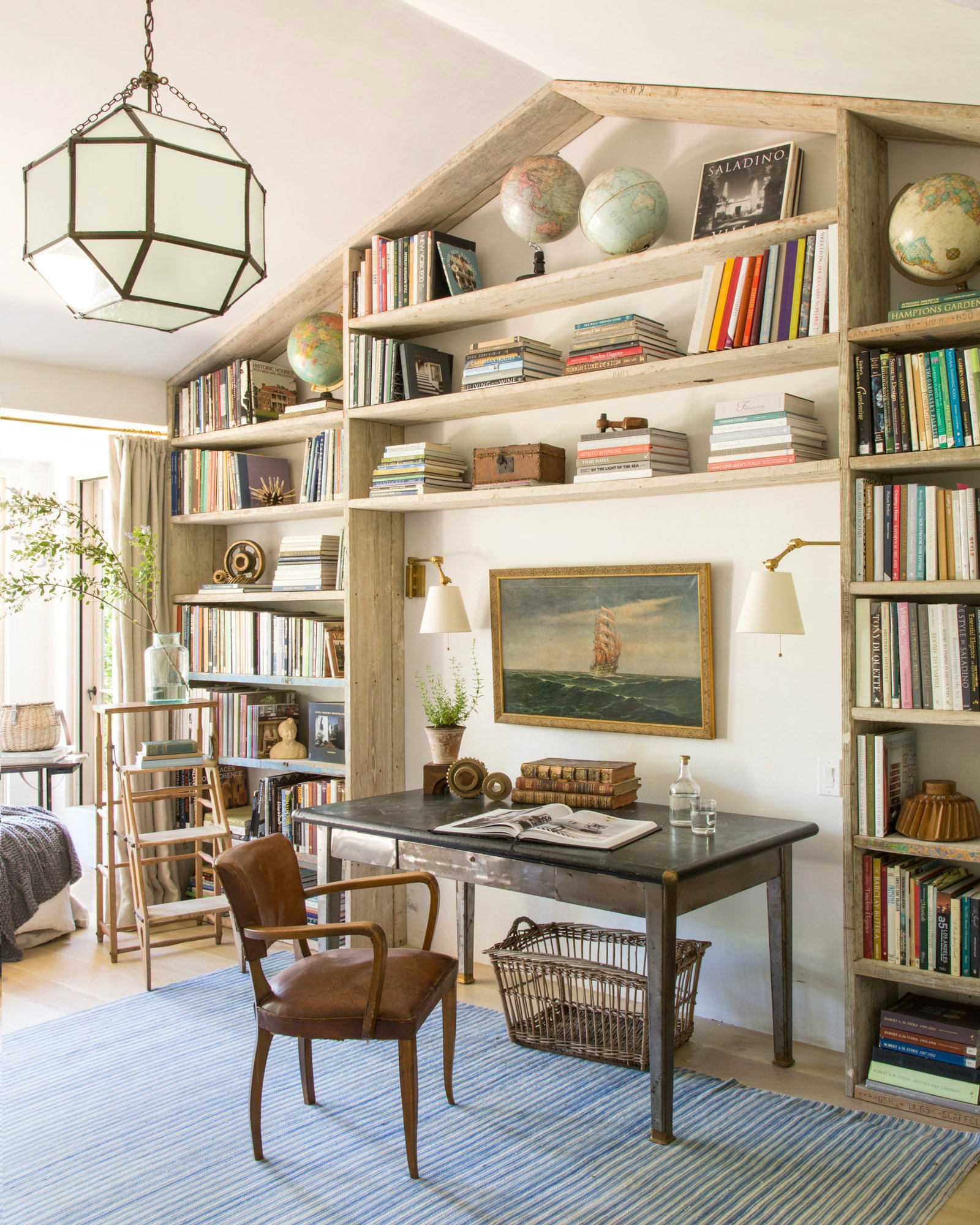 Casa de estilo mediterráneo con un aire chic