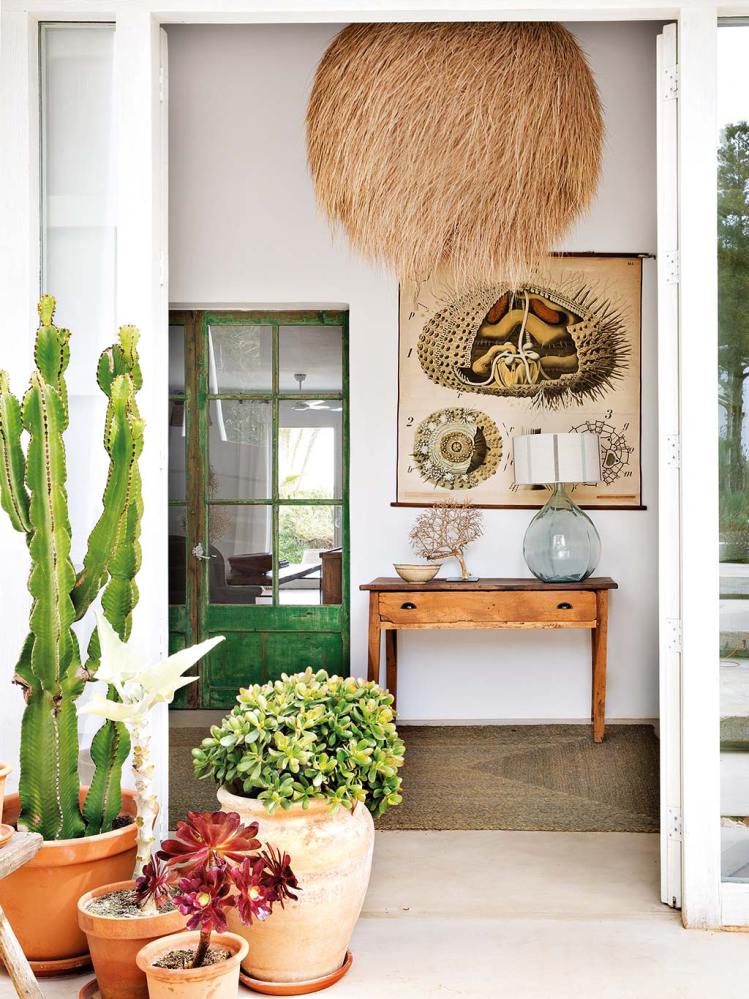 una casa en Ibiza  con un estilo muy natural