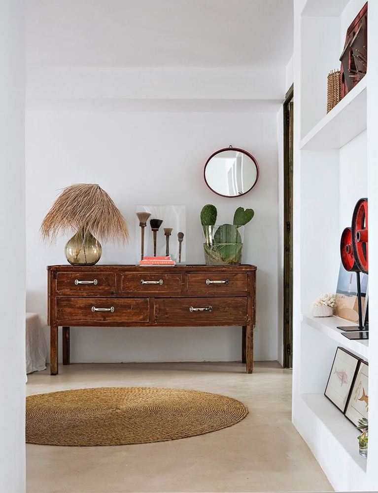 una casa en Ibiza  con un estilo muy natural