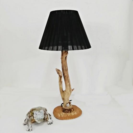 lámpara artesanal de sobremesa de rama de olivo L5