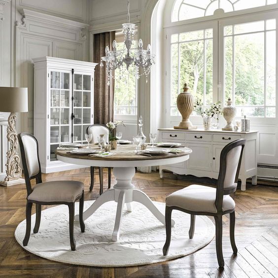 37 ideas para decorar con una mesa redonda en tu hogar