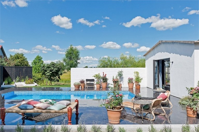 Una casa de estilo bohemio con toques vintage en Suecia