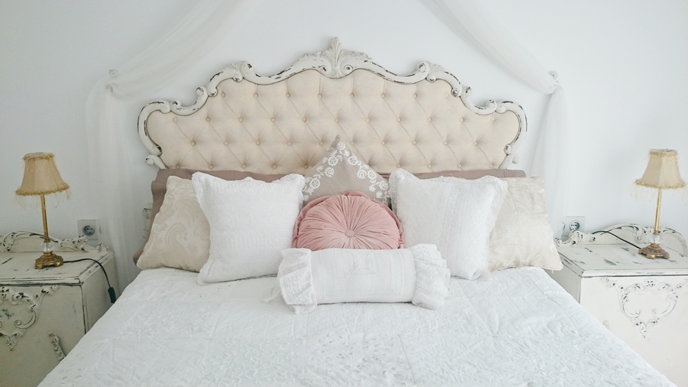 Un piso con decoración personalizada estilo shabby chic