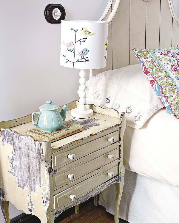 un piso alegre y colorido