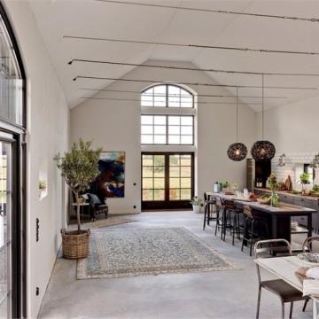 Una casa de estilo bohemio con toques vintage en Suecia