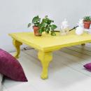 Mesa de centro estilo boho en amarillo y mint decapado