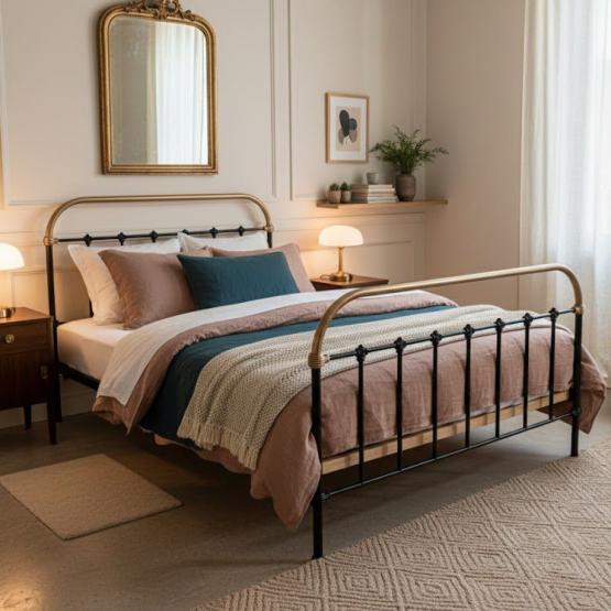 cama estilo retro en negro y dorado